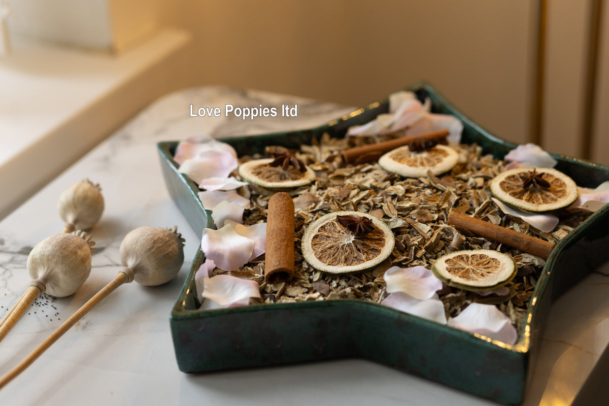 All Year Round -  British Heritage Potpourri (200g)